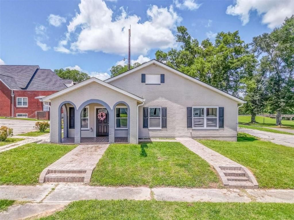 1 Elm Street, Aragon, GA 30104