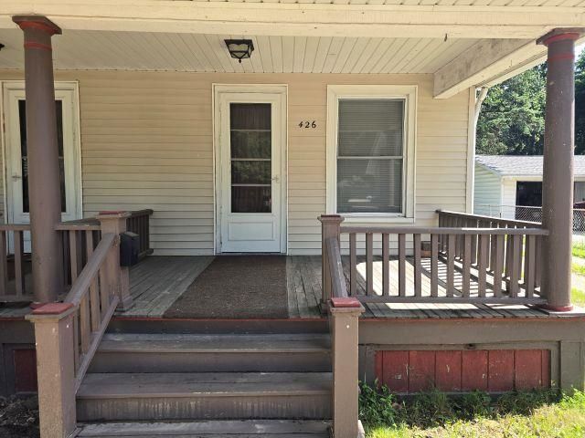 426 E Williams Street, Owosso, MI 48867