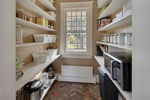 624 N ORANGE AVENUE, Deland, FL 32720