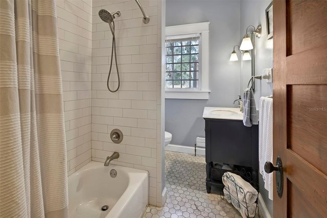 624 N ORANGE AVENUE, Deland, FL 32720