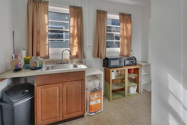 624 N ORANGE AVENUE, Deland, FL 32720