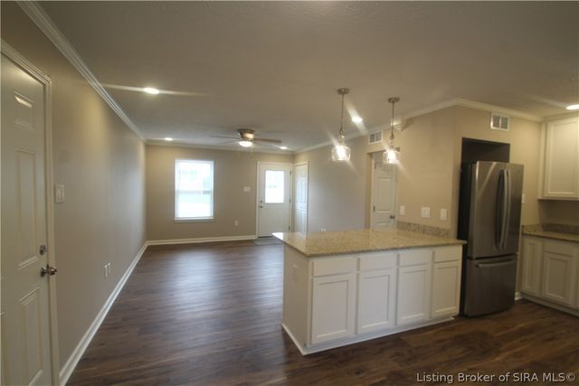 9165 High Street, Georgetown, IN 47122