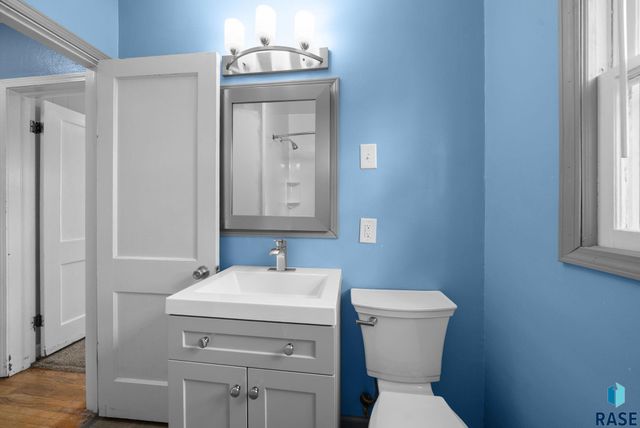 900 S 4th Ave Avenue, Sioux Falls, SD 57104