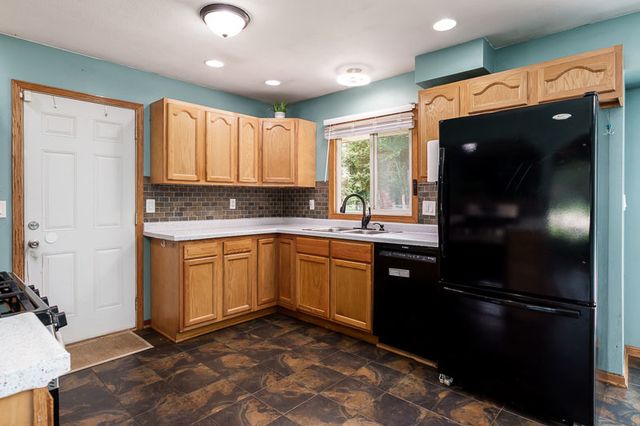 4636 Bobtail Circle, Rockford, IL 61109