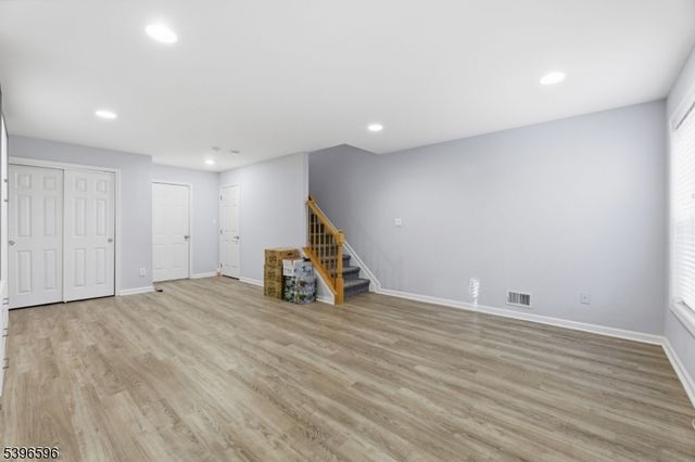 335 Wilshire Dr, Nutley Twp., NJ 07110