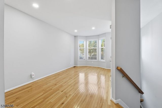 335 Wilshire Dr, Nutley Twp., NJ 07110