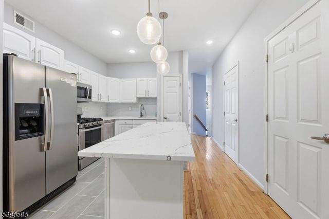 335 Wilshire Dr, Nutley Twp., NJ 07110