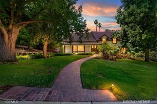 2154 Gainsborough, Riverside, CA 92506