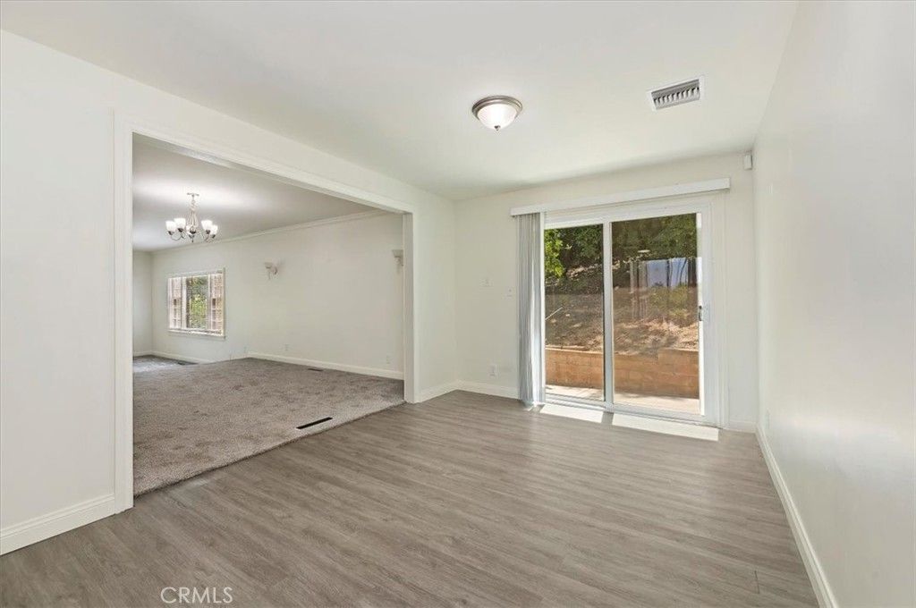 Image 19 of property listing at 2154 Gainsborough, Riverside, CA 92506