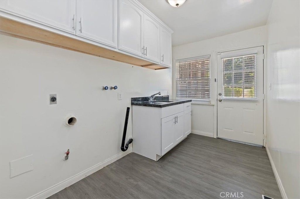 Image 47 of property listing at 2154 Gainsborough, Riverside, CA 92506