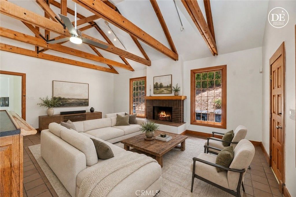 Image 50 of property listing at 2154 Gainsborough, Riverside, CA 92506