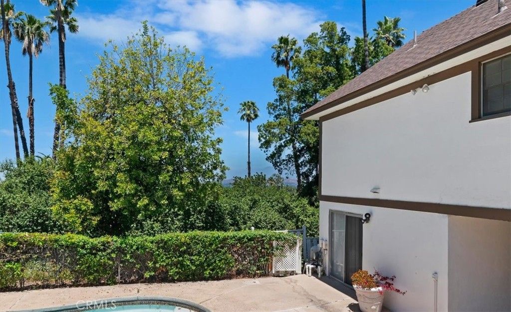 Image 63 of property listing at 2154 Gainsborough, Riverside, CA 92506