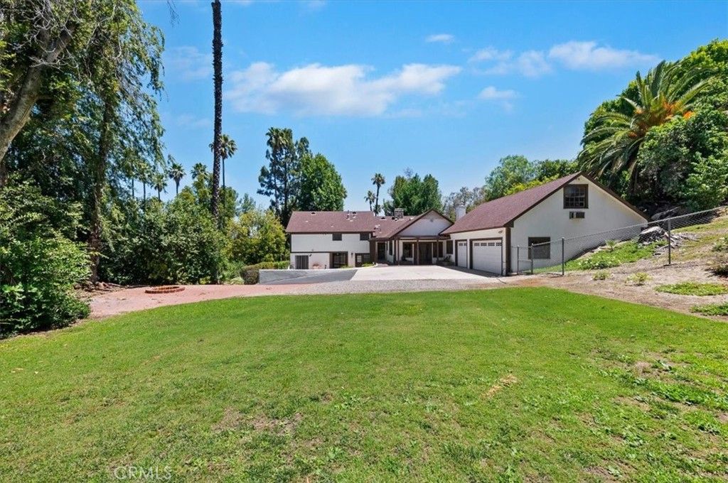 Image 66 of property listing at 2154 Gainsborough, Riverside, CA 92506