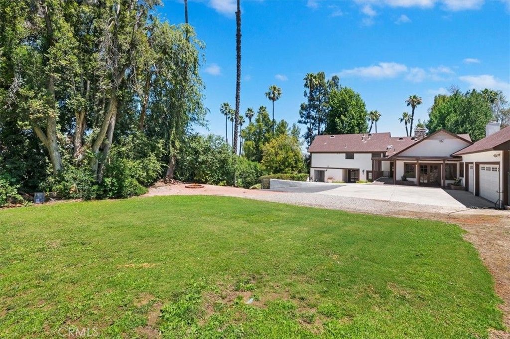 Image 67 of property listing at 2154 Gainsborough, Riverside, CA 92506