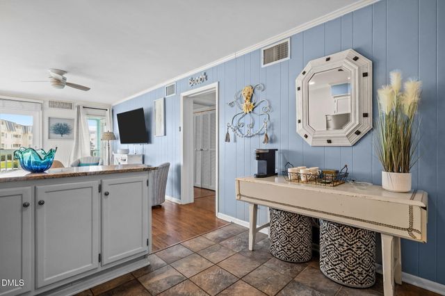 301 Commerce Way 101, Atlantic Beach, NC 28512