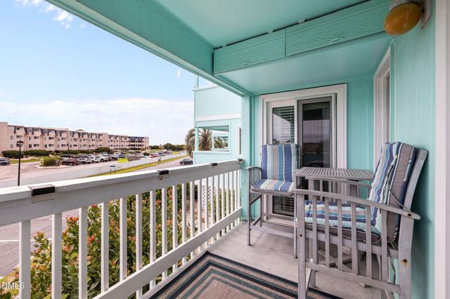 301 Commerce Way 101, Atlantic Beach, NC 28512