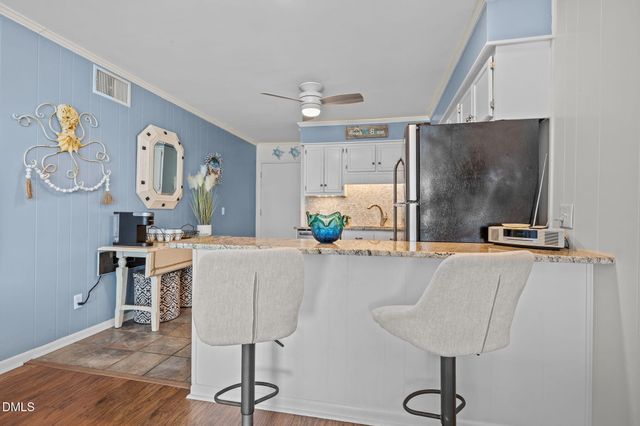 301 Commerce Way 101, Atlantic Beach, NC 28512