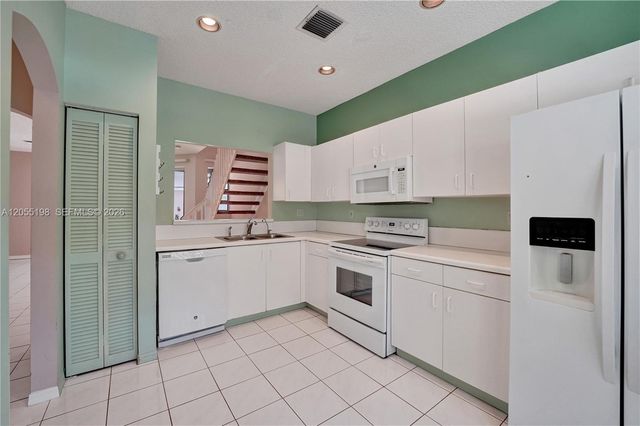 4025 Fern Forest Road, Cooper City, FL 33026