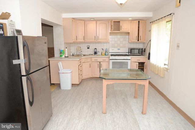 1311 CHURCH RD, Oreland, PA 19075