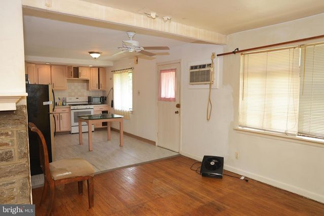 1311 CHURCH RD, Oreland, PA 19075