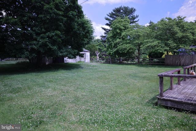1311 CHURCH RD, Oreland, PA 19075