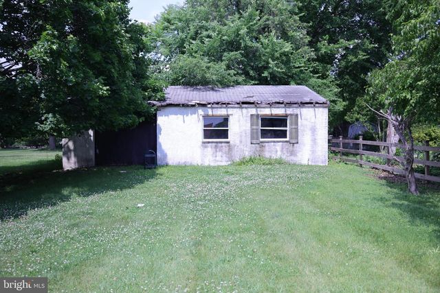 1311 CHURCH RD, Oreland, PA 19075