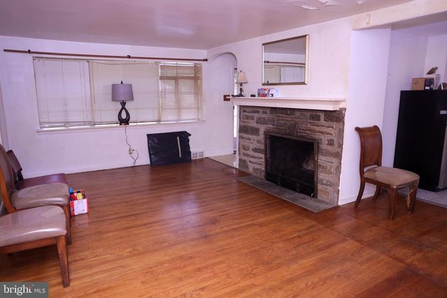 1311 CHURCH RD, Oreland, PA 19075