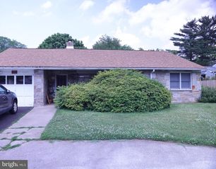 1311 CHURCH RD, Oreland, PA 19075
