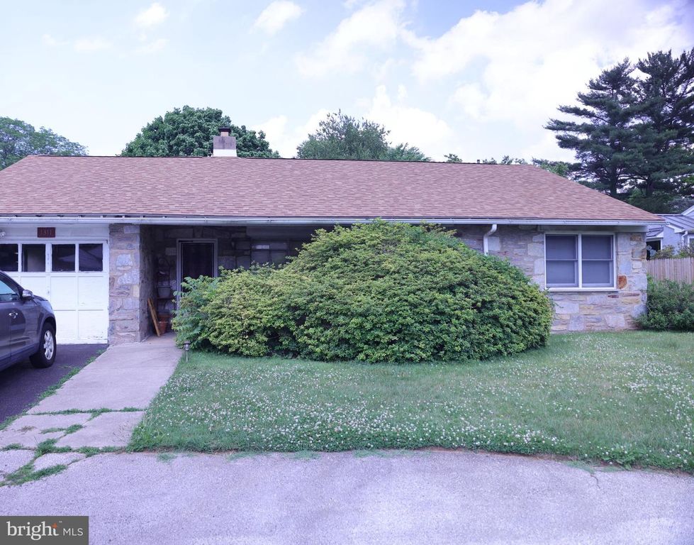 1311 CHURCH RD, Oreland, PA 19075