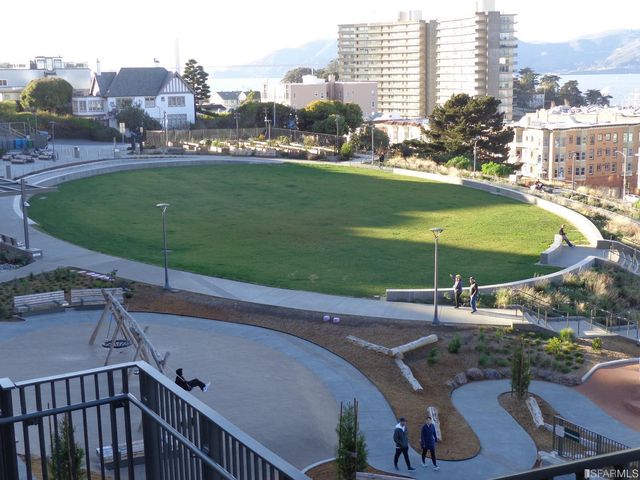 1318 Vallejo Street, San Francisco, CA 94109