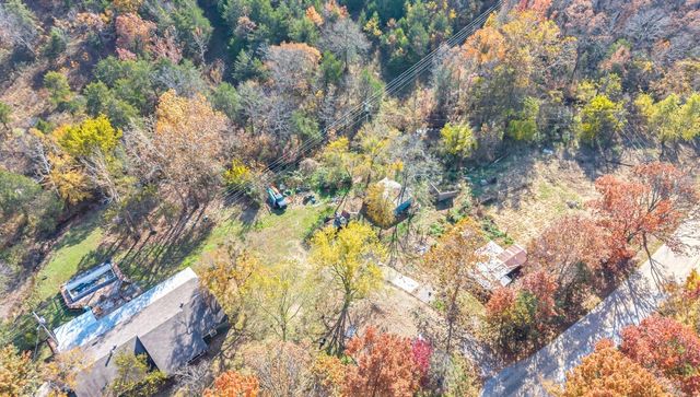 10088 Whitehouse Road, Fayetteville, AR 72701