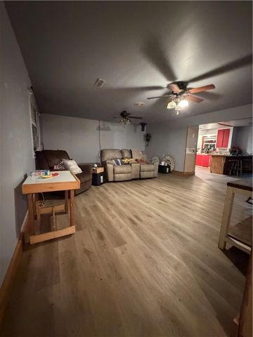 10088 Whitehouse Road, Fayetteville, AR 72701