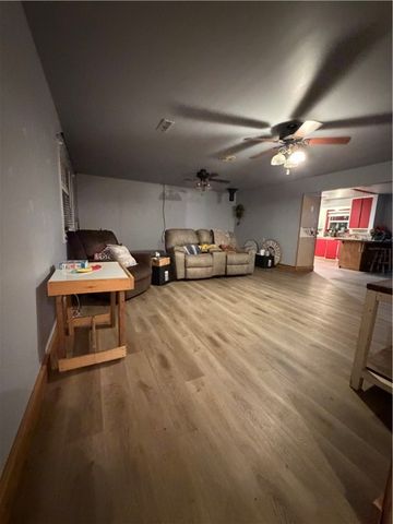 10088 Whitehouse Road, Fayetteville, AR 72701