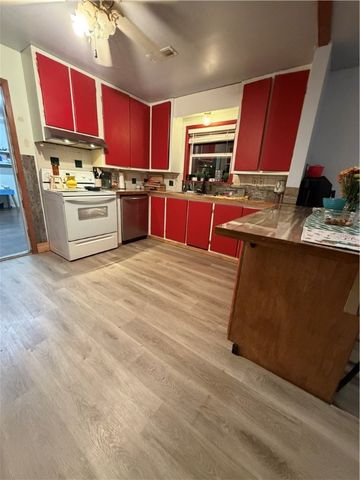 10088 Whitehouse Road, Fayetteville, AR 72701