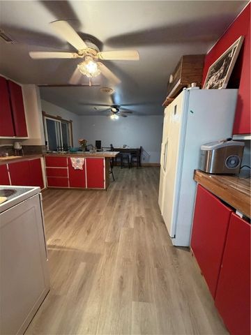 10088 Whitehouse Road, Fayetteville, AR 72701