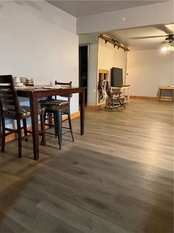 10088 Whitehouse Road, Fayetteville, AR 72701