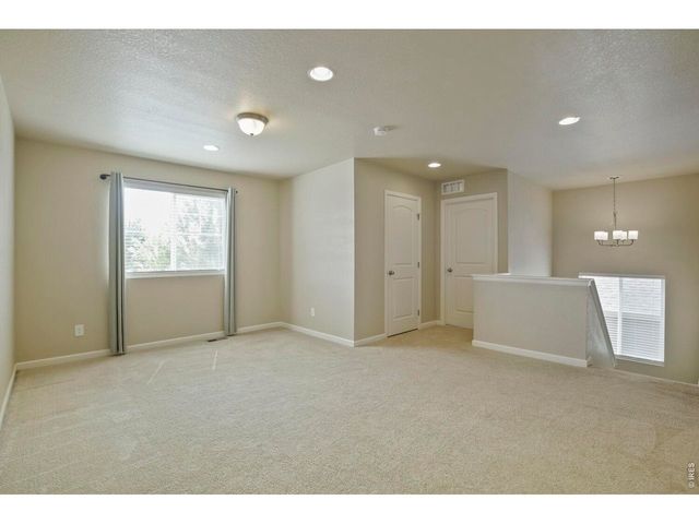 2881 Tallgrass Ln, Berthoud, CO 80513