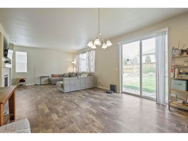 2881 Tallgrass Ln, Berthoud, CO 80513