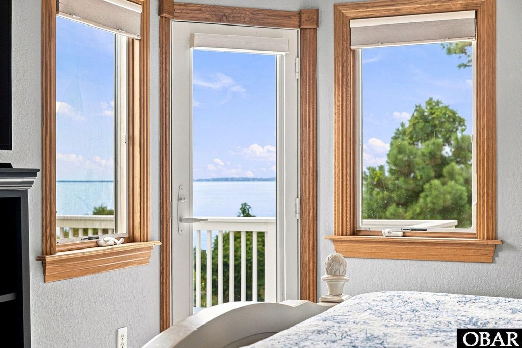 Image 31 of property listing at 3044 Martins Point Road, Kitty Hawk, NC 27949