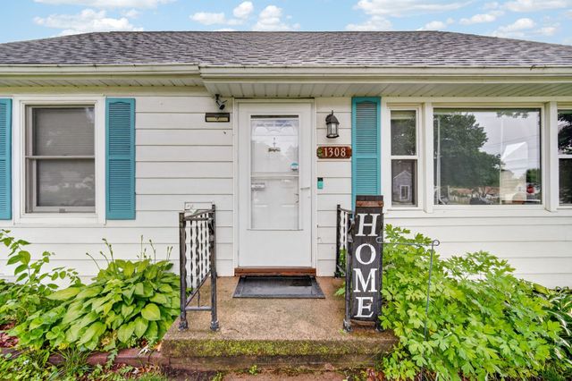 1308 Stafford Avenue, Ames, IA 50010