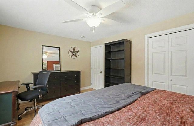 70 Washington Park Dr 6, Andover, MA 01810