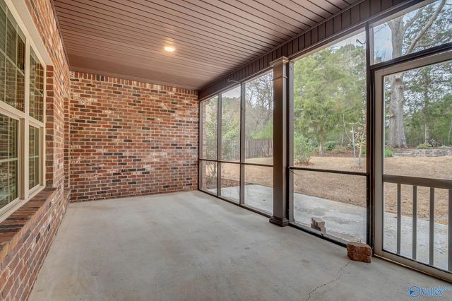 209 Somerton Drive, Huntsville, AL 35811