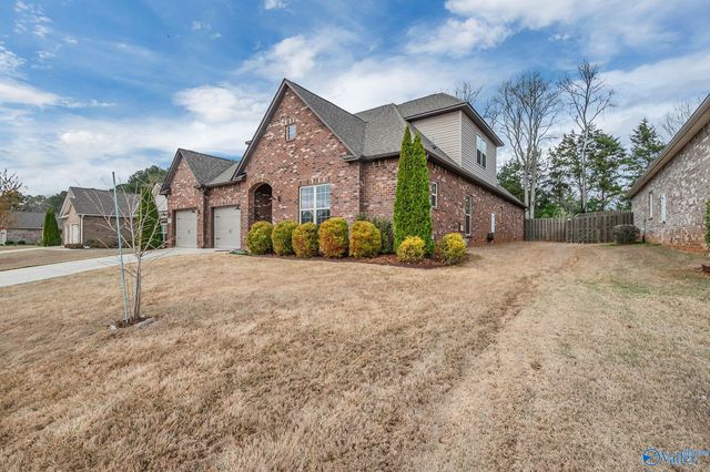 209 Somerton Drive, Huntsville, AL 35811