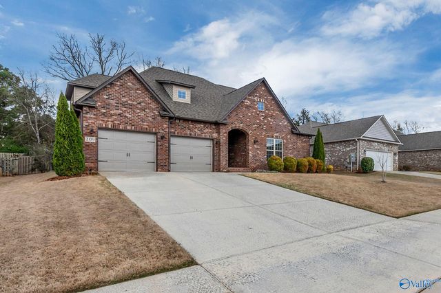 209 Somerton Drive, Huntsville, AL 35811