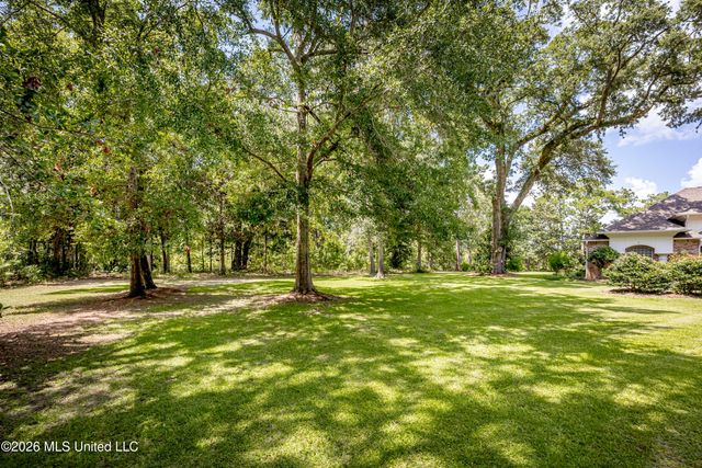 2408 Olde Oak Pointe, Ocean Springs, MS 39564