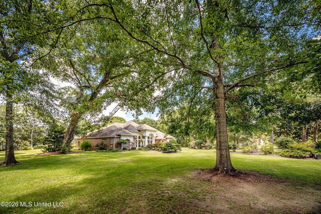 2408 Olde Oak Pointe, Ocean Springs, MS 39564
