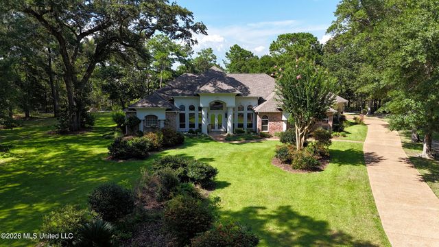 2408 Olde Oak Pointe, Ocean Springs, MS 39564