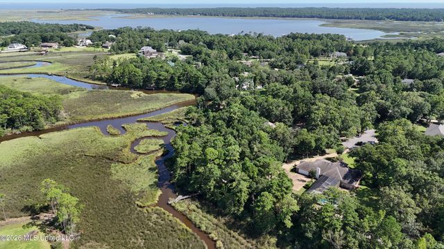 2408 Olde Oak Pointe, Ocean Springs, MS 39564