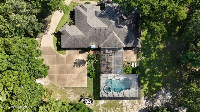 2408 Olde Oak Pointe, Ocean Springs, MS 39564