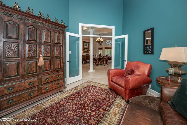 2408 Olde Oak Pointe, Ocean Springs, MS 39564